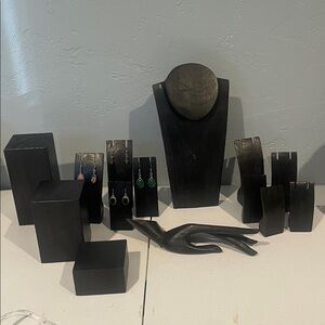 Solid Heavyweight Wood Jewelry Displays (14 pieces)Black